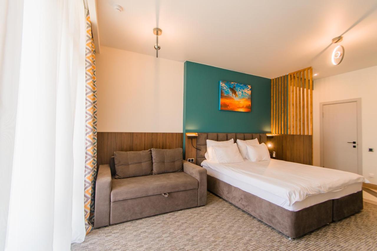 Aquamarine Family Club Hotel Gagra Room photo